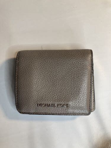 Michael kors Grey Leather pebble fold wallet 